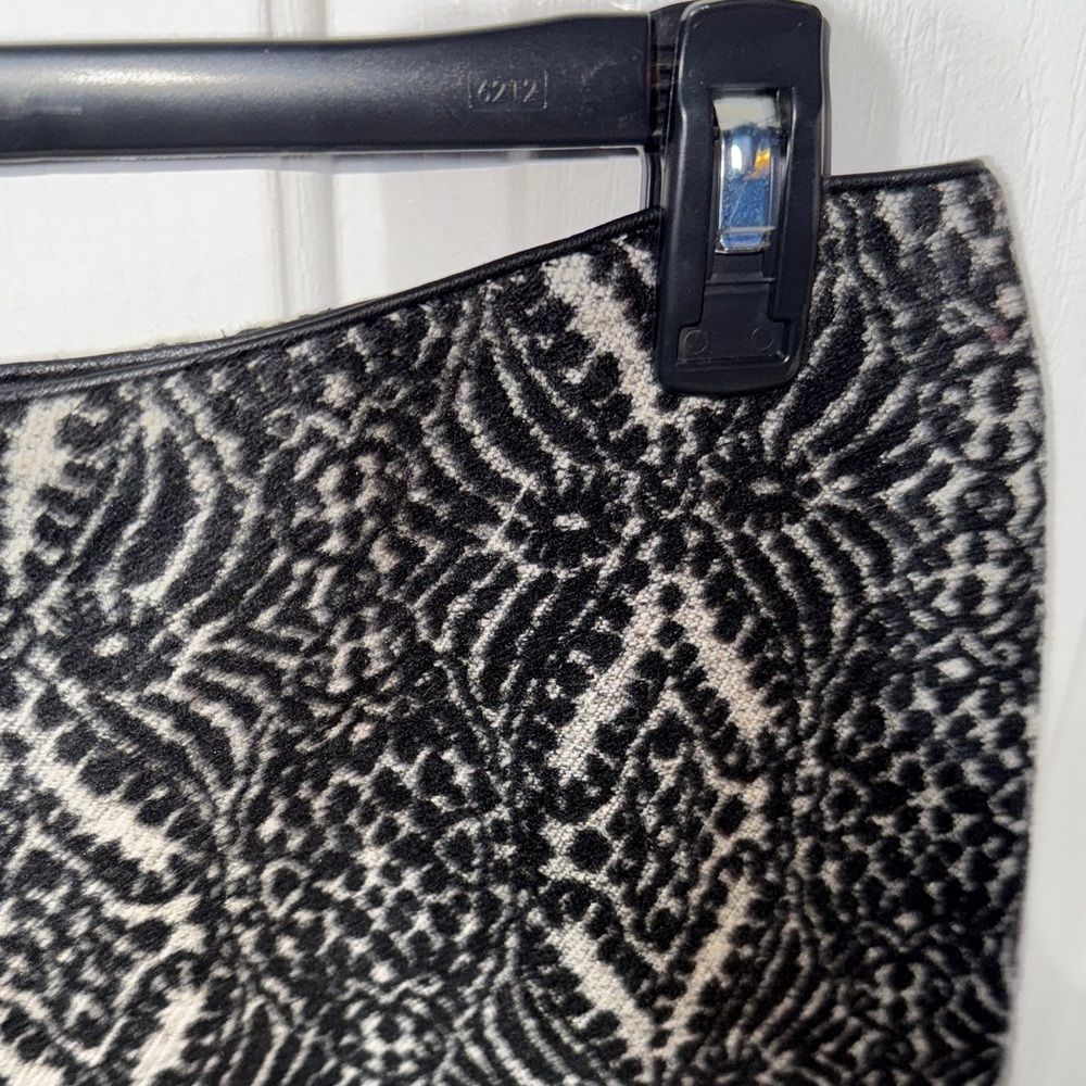 Talbots Elegant Black And Gray Patterned Women's … - image 3